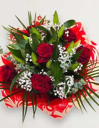 Scarlet Elegance