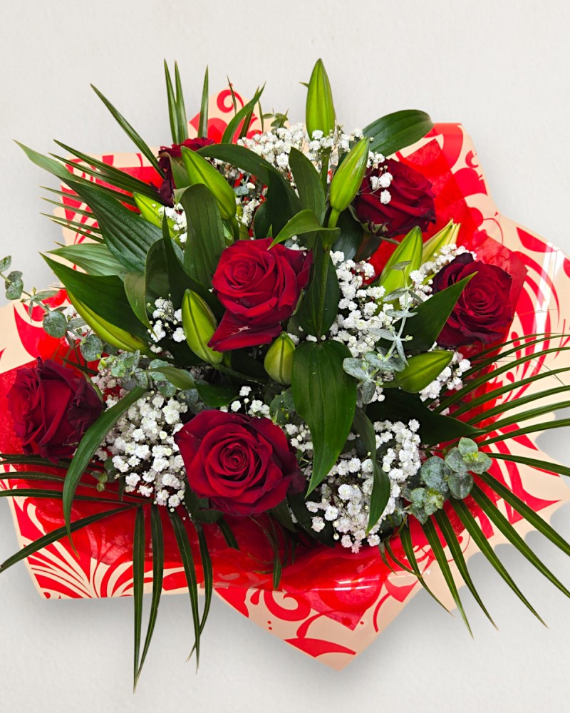 Scarlet Elegance