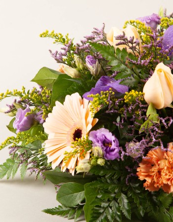 Sympathy Posy Peach
