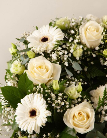 Sympathy Wreath White