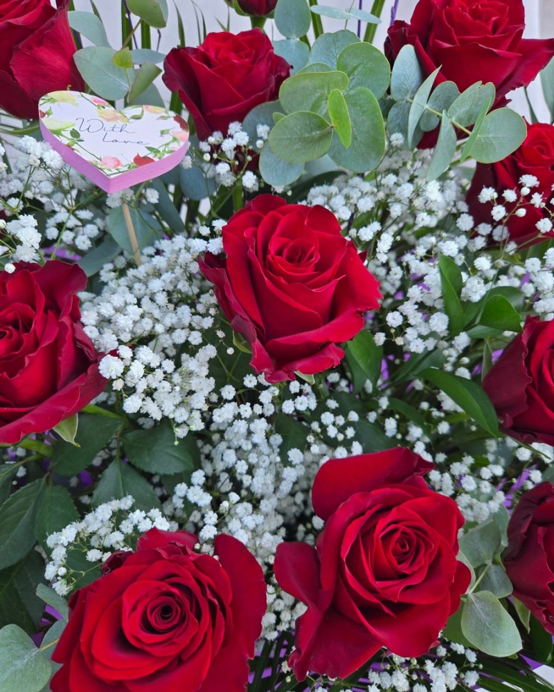Fifteen Roses